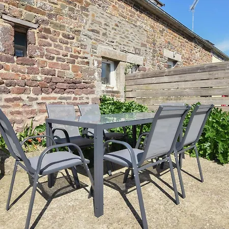 Maison Entre Terre Et Ferienhaus Ver (Manche)